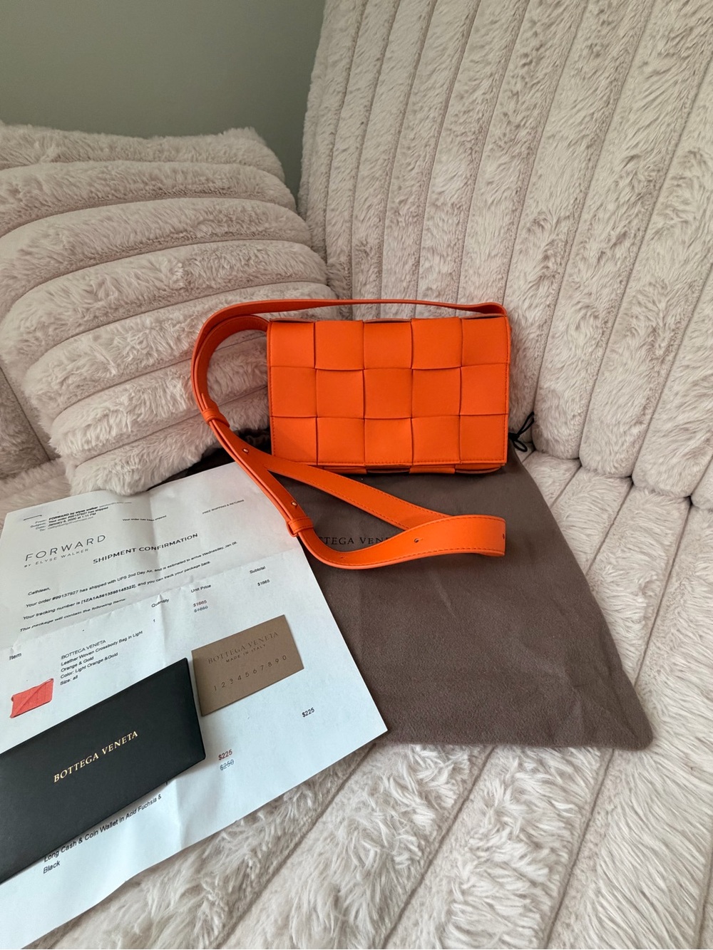 Bottega Veneta Orange Woven Intrecciato Crossbody Shoulder Bag - Picture 2 of 13